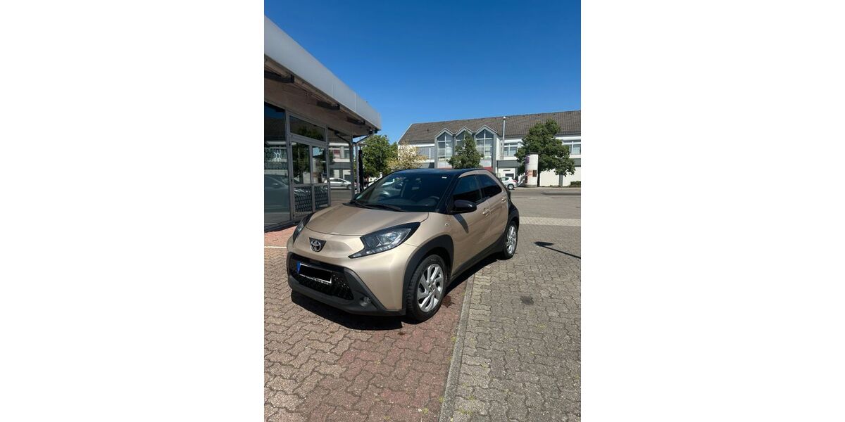 Toyota Aygo (X) 19.000 km 12.400 &euro; Pirmasens 66953