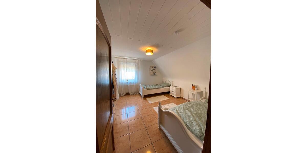 Mehrfamilienhaus, Wohnhaus Queidersbach - 9 Zimmer, 300 m&sup2;, 435.000&euro; | Angebot:27547318
