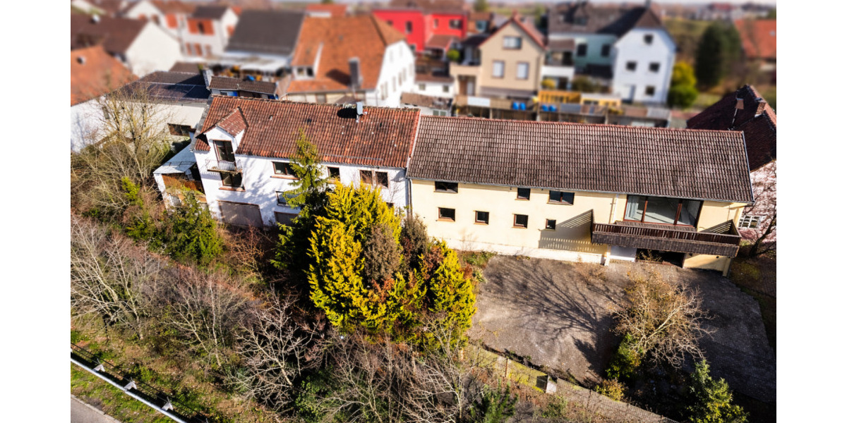 Mehrfamilienhaus, Wohnhaus Bad Dürkheim - 8 Zimmer, 244 m&sup2;, 299.000&euro; | Angebot:25567346