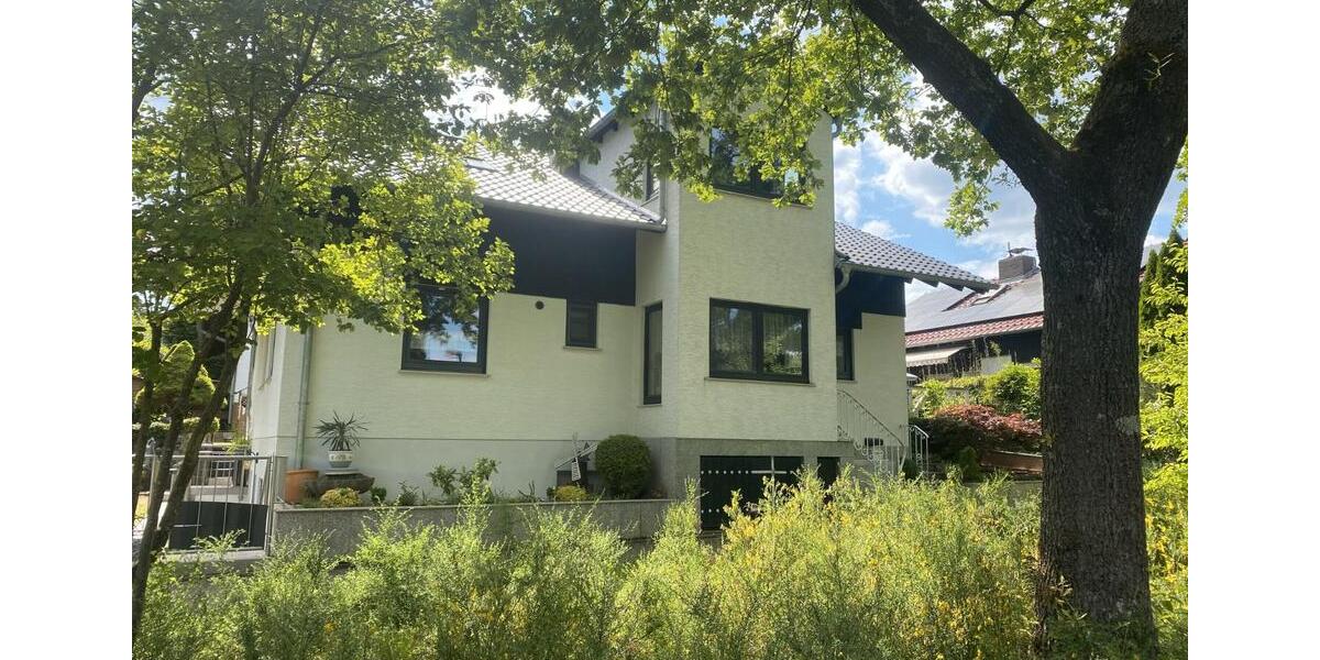 Einfamilienhaus Kaiserslautern Bahnheim - 6 Zimmer, 210 m&sup2;, 450.000&euro; | Angebot:26443502