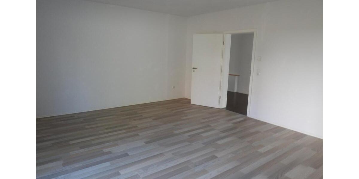 Einfamilienhaus Winnweiler - 6 Zimmer, 300 m&sup2;, 590.000&euro; | Angebot:26705110