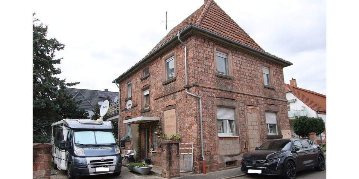 Einfamilienhaus mit Geschichte und Gestaltungsspielraum in guter Lage 5 zimmer