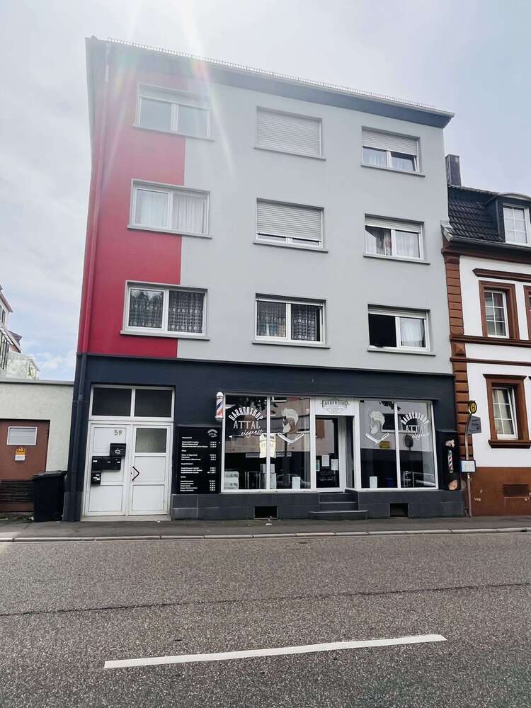 Haus zum Kaufen in Pirmasens 285.000 € 270 m²