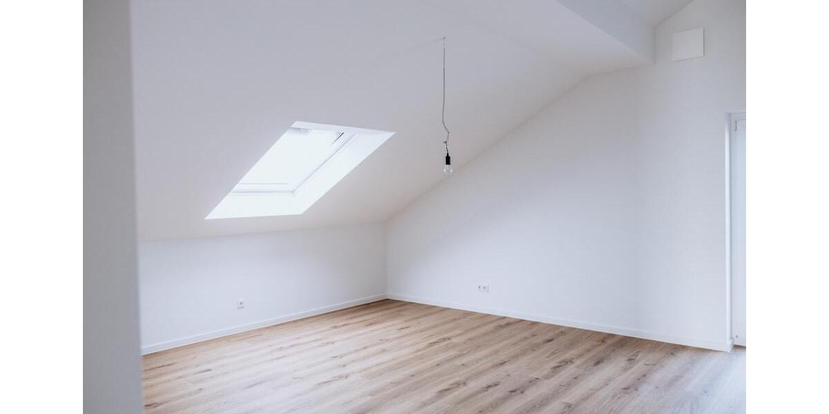 Dachgeschoßwohnung Münchweiler an der Alsenz - 4 Zimmer, 104 m&sup2;, 334.000&euro; | Angebot:24848899