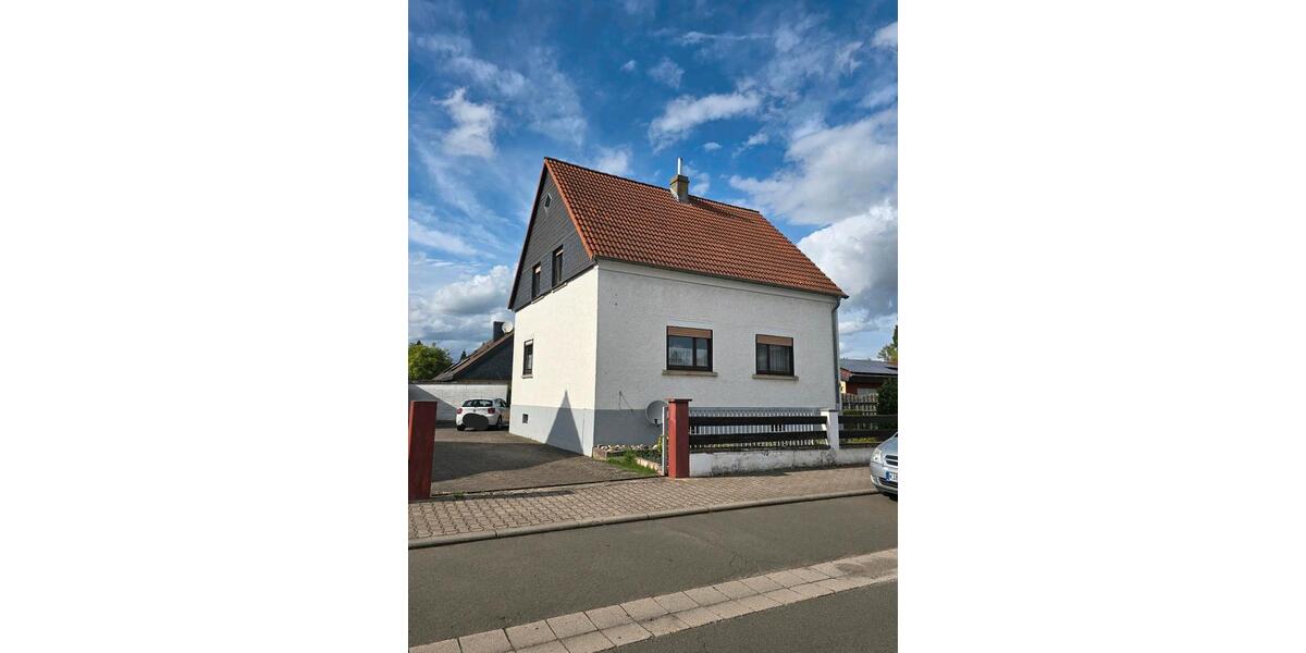 Einfamilienhaus Göllheim - 7 Zimmer, 260 m&sup2;, 685.000&euro; | Angebot:22569135