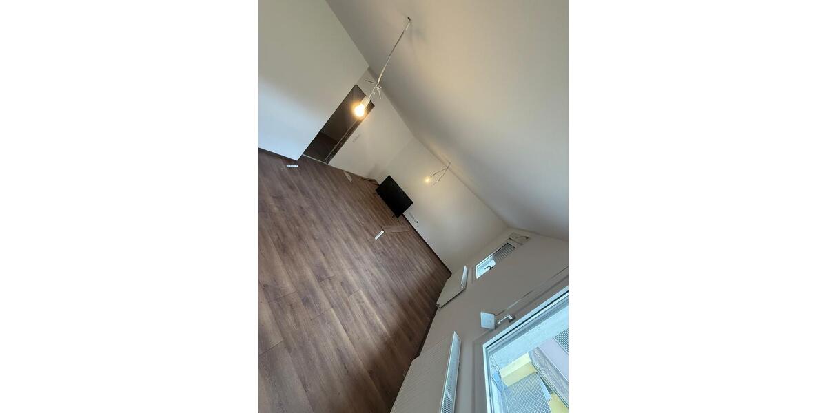 Mehrfamilienhaus, Wohnhaus Bad Dürkheim - 7 Zimmer, 170 m&sup2;, 350.000&euro; | Angebot:26610758