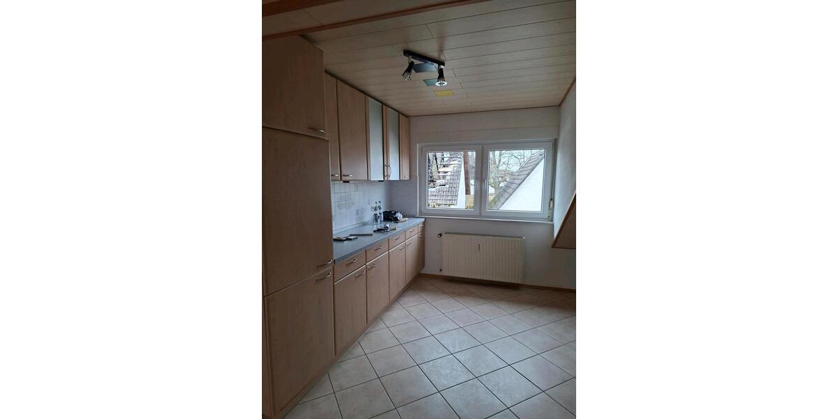 Dachgeschoßwohnung Steinwenden - 2 Zimmer, 60 m&sup2;, 750&euro; | Angebot:25369994