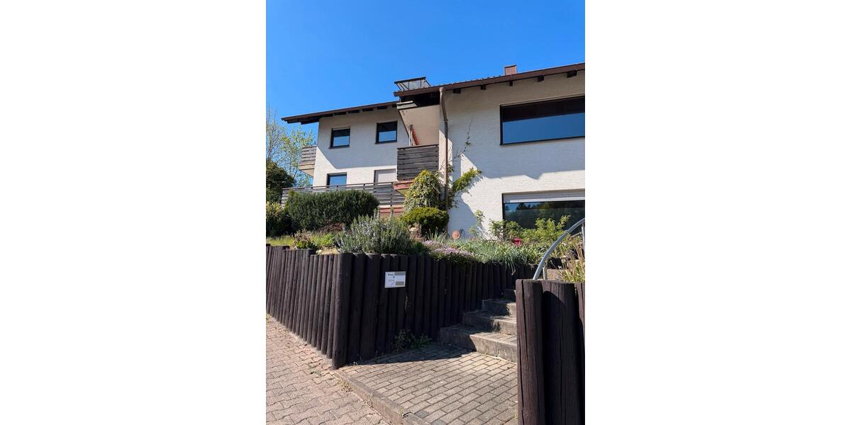 Dachgeschoßwohnung Otterbach - 4 Zimmer, 120 m&sup2;, 1.199&euro; | Angebot:26115257