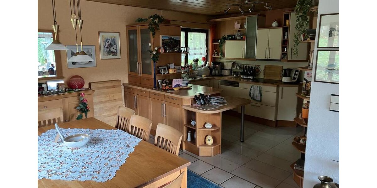 Einfamilienhaus Thaleischweiler-Fröschen Fröschen - 7 Zimmer, 224 m&sup2;, 360.000&euro; | Angebot:26120228
