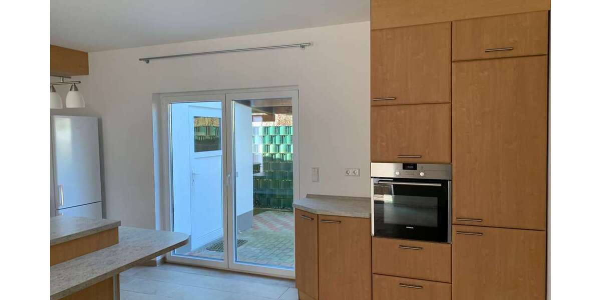Hochwertiges Einfamilienhaus mit viel Grundstück in ruhiger Seitenstraße - Einfamilienhaus Ramstein-Miesenbach Miesenbach | Angebot:27536369