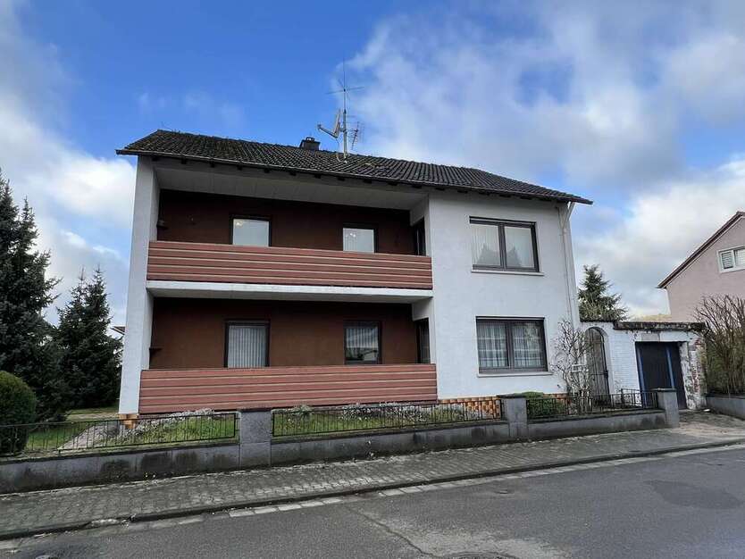 Haus zum Kaufen in Waldfischbach-Burgalben 249.000 € 160 m²