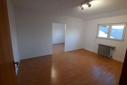 Wohnung Hettenleidelheim - 4 Zimmer, 140 m&sup2;, 1.000&euro; | Angebot:25661670