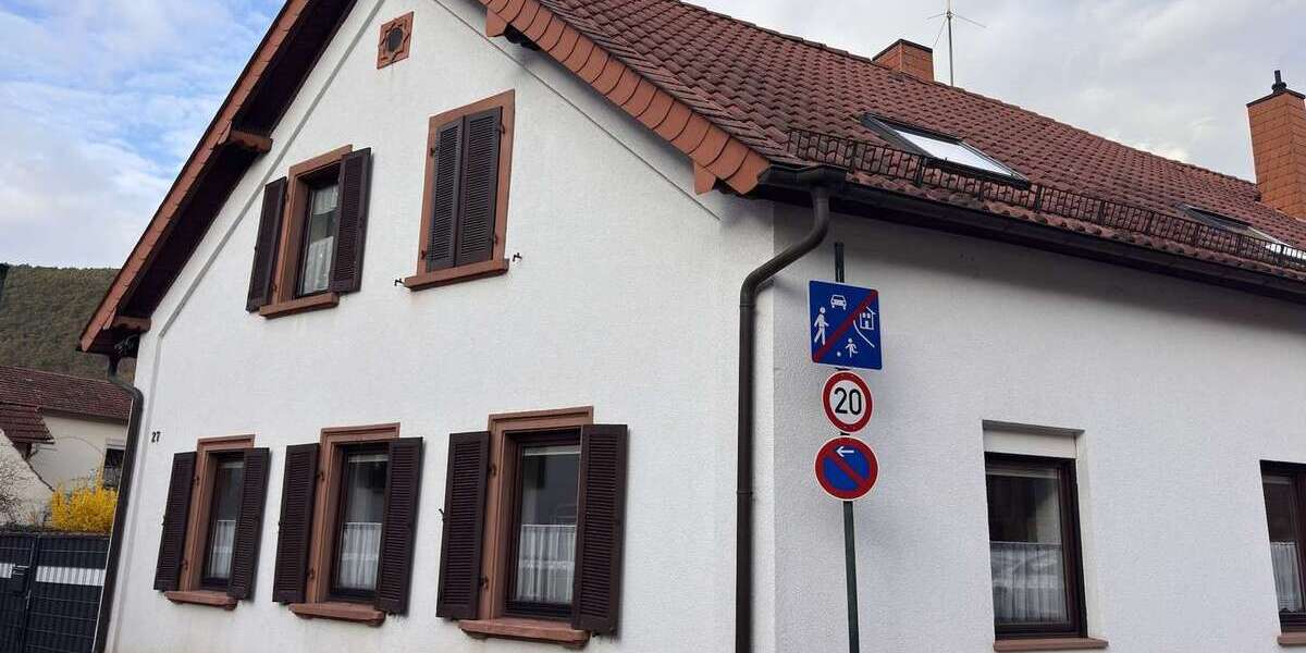 Einfamilienhaus Bad Dürkheim - 5 Zimmer, 170 m&sup2;, 1.350&euro; | Angebot:26363845