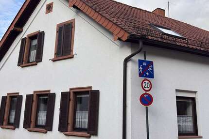 Haus Bad Dürkheim - 5 Zimmer, 170 m&sup2;, 1.350&euro; | Angebot:26363845