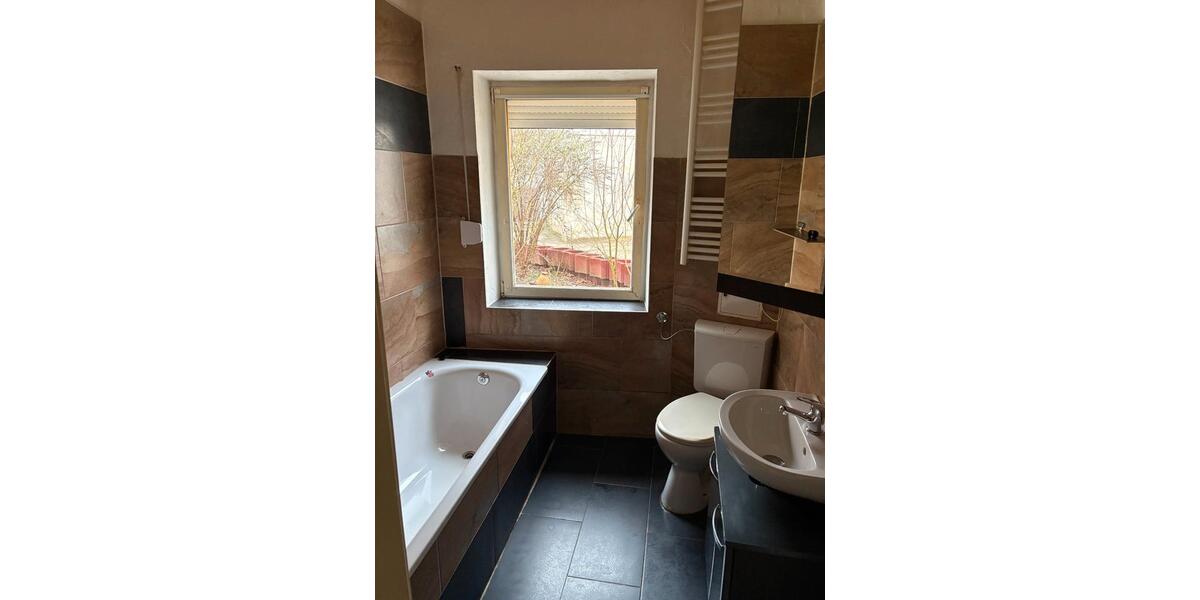 Erdgeschoßwohnung Pirmasens - 1 Zimmer, 40 m&sup2;, 420&euro; | Angebot:26445722