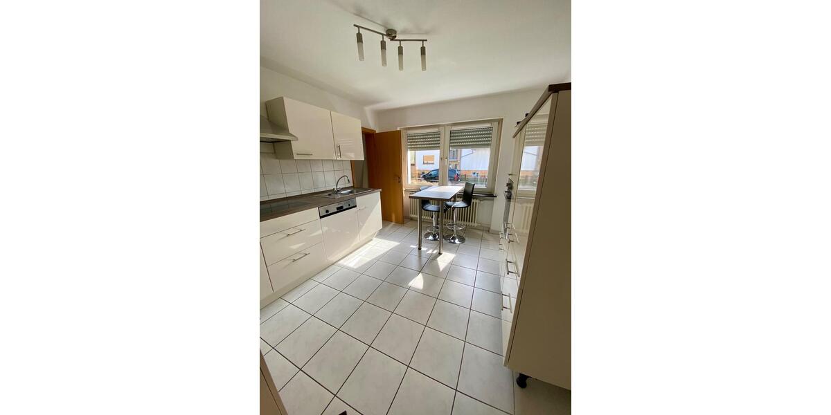 Erdgeschoßwohnung Kaiserslautern Einsiedlerhof - 1 Zimmer, 85 m&sup2;, 850&euro; | Angebot:25994768