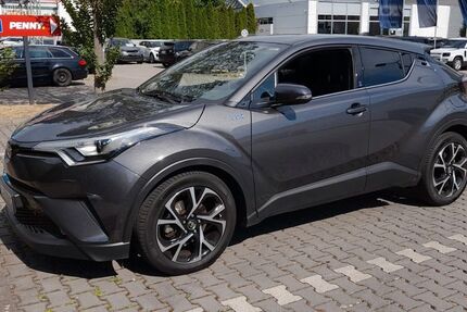 Toyota C-HR 86.000 km 16.300 &euro; Kaiserslautern 67657