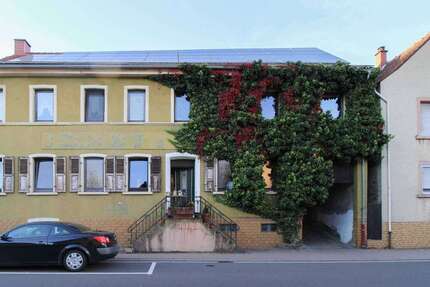 Haus Eisenberg (Pfalz) - 10 Zimmer, 405 m&sup2;, 349.000&euro; | Angebot:26800217