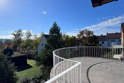 Haus Kaiserslautern - 9 Zimmer, 260 m&sup2;, 2.600&euro; | Angebot:25117975