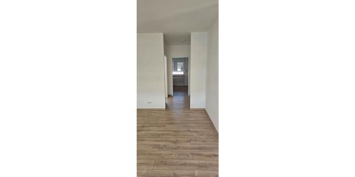 Etagenwohnung Pirmasens - 3 Zimmer, 95 m&sup2;, 700&euro; | Angebot:26644768