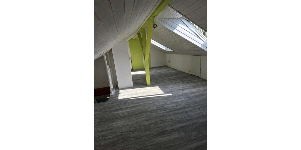 Einfamilienhaus Kaiserslautern Bahnheim - 5 Zimmer, 120 m&sup2;, 1.800&euro; | Angebot:27717985