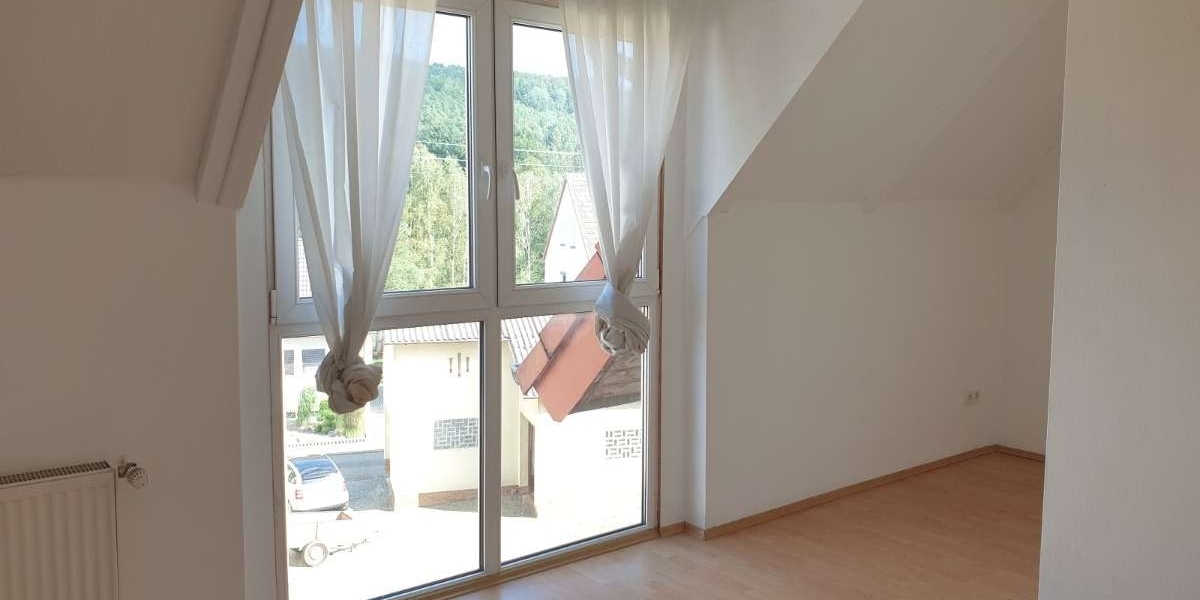 REDUZIERT - Kapitalanlagepaket: 3 vermietete Reihenhäuser in Reihe mit Garagen und Grundstück - Anlageobjekt Queidersbach | Angebot:27159298