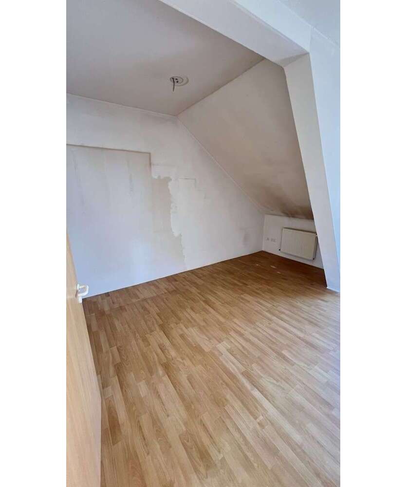 Wohnung zum Mieten in Neustadt an der Weinstraße 700 € 95 m²