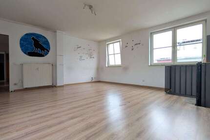 Wohnung zum Kaufen in Kaiserslautern 159.000 € 83 m² 3 zimmer