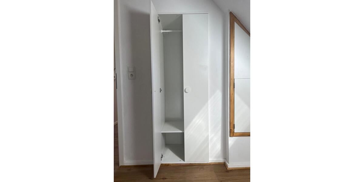 Dachgeschoss Wohnung in Neustadt an der Weinstraße 1.5 zimmer