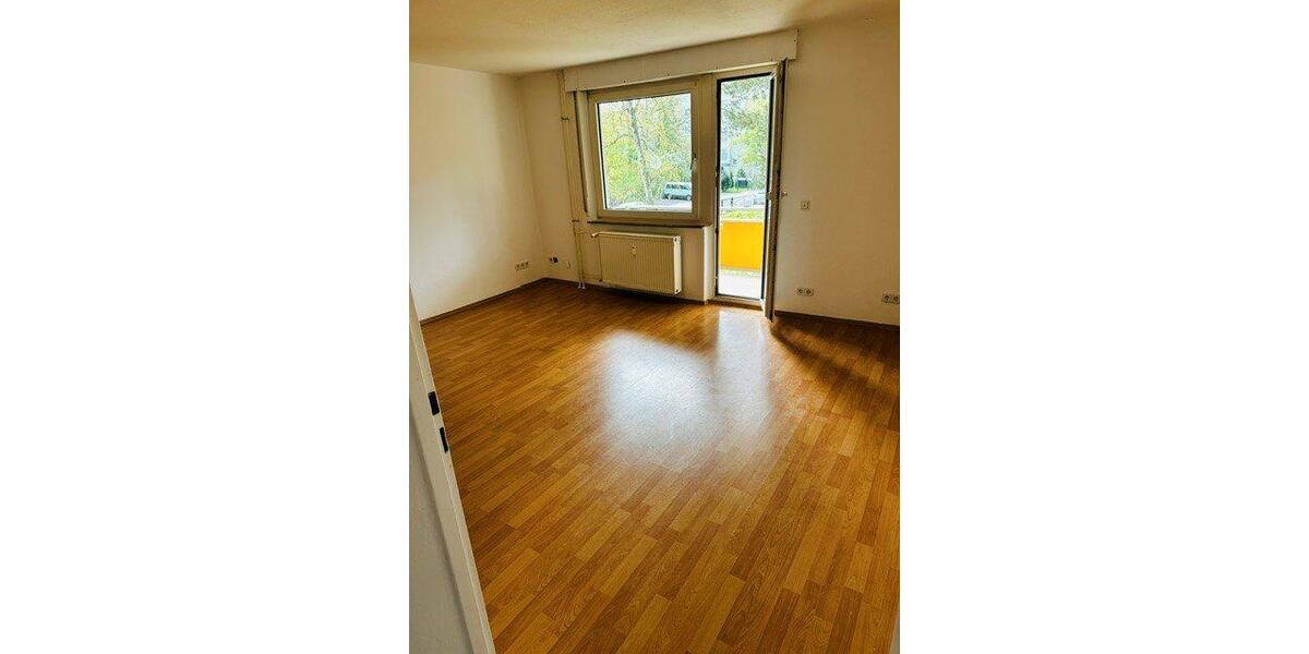 Erdgeschoßwohnung Kaiserslautern Bahnheim - 4 Zimmer, 77 m&sup2;, 1.020&euro; | Angebot:26233213