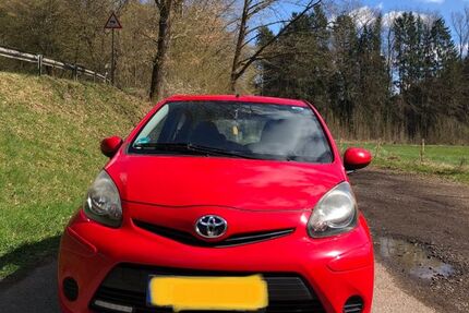 Toyota Aygo (X) 151.000 km 3.250 &euro; Battweiler 66484