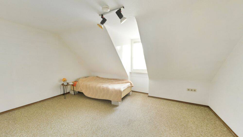 Mehrfamilienhaus, Wohnhaus Kaiserslautern Innenstadt - 7 Zimmer, 117 m&sup2;, 199.000&euro; | Angebot:26834223