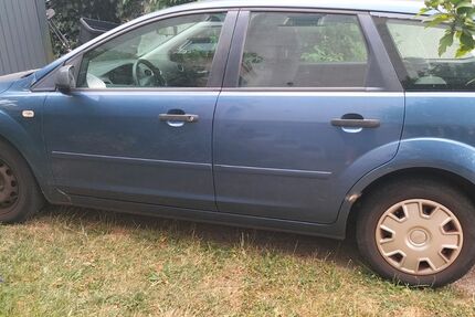 Ford Focus 271.000 km 700 &euro; Pirmasens 66955