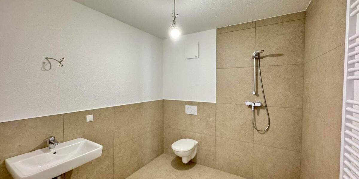 Etagenwohnung Kaiserslautern Innenstadt - 3 Zimmer, 94 m&sup2;, 1.100&euro; | Angebot:25606341