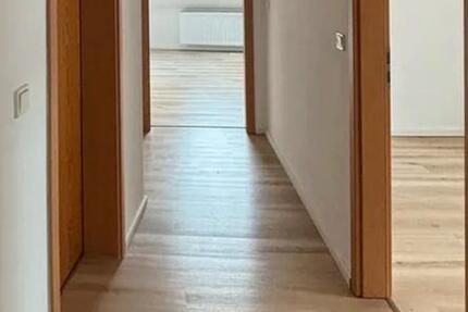 Wohnung Pirmasens Fehrbach - 3 Zimmer, 70 m&sup2;, 699&euro; | Angebot:27616098