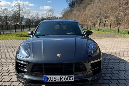 Porsche Macan 70.000 km 50.000 &euro; Medard 67744