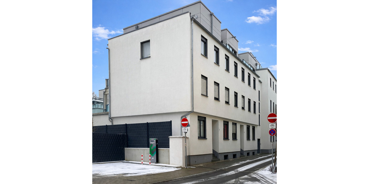 Neuwertige und zentral gelegene ETW mit Terrasse und Stellplatz! 3 zimmer