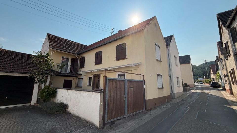 Einfamilienhaus Neustadt an der Weinstraße Diedesfeld - 4 Zimmer, 98 m&sup2;, 180.000&euro; | Angebot:27267798