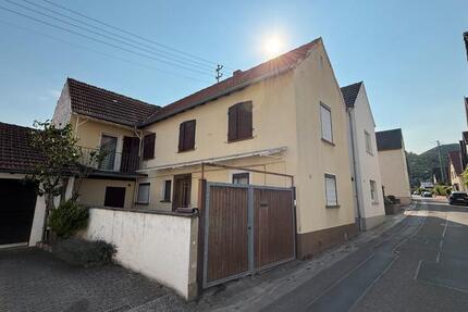 Haus Neustadt an der Weinstraße Diedesfeld - 4 Zimmer, 98 m&sup2;, 180.000&euro; | Angebot:27267798