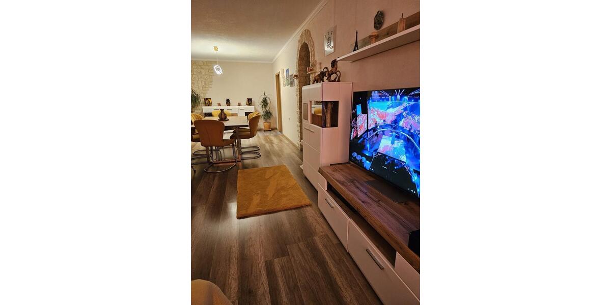 Etagenwohnung Landstuhl - 5 Zimmer, 125 m&sup2;, 175.000&euro; | Angebot:26862435