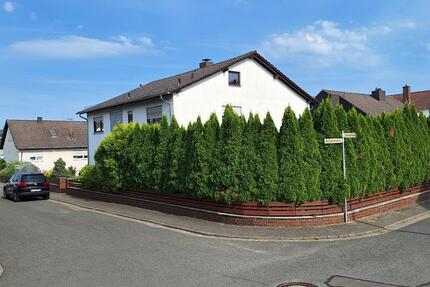 Haus Mehlingen - 6 Zimmer, 248 m&sup2;, 485.000&euro; | Angebot:24755213