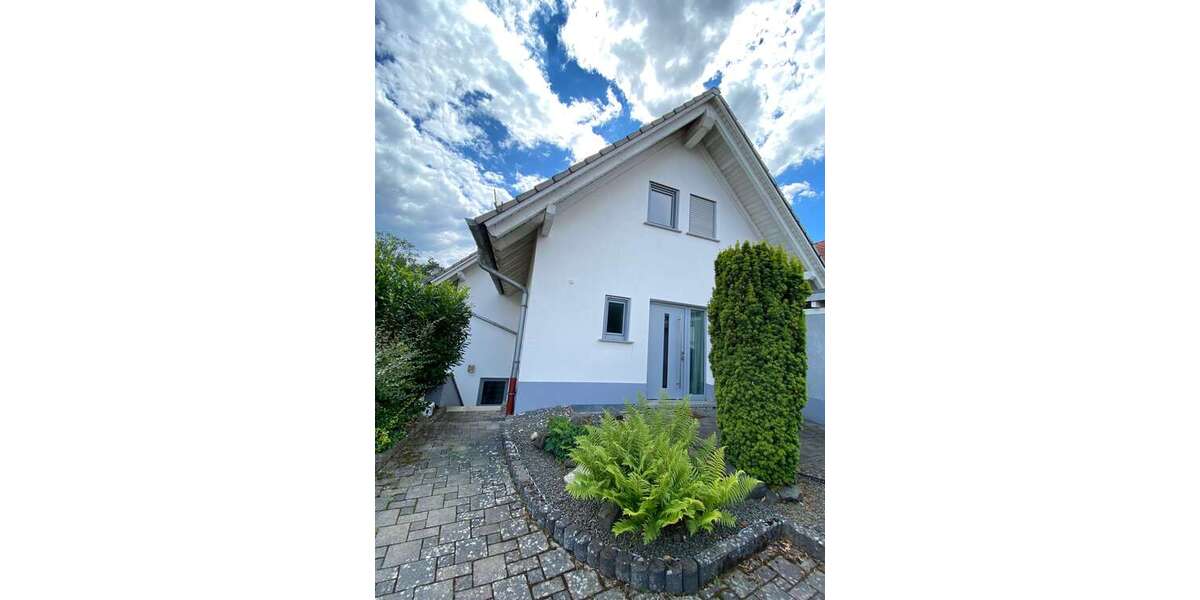 Einfamilienhaus Weilerbach - 4 Zimmer, 160 m&sup2;, 1.750&euro; | Angebot:26489981
