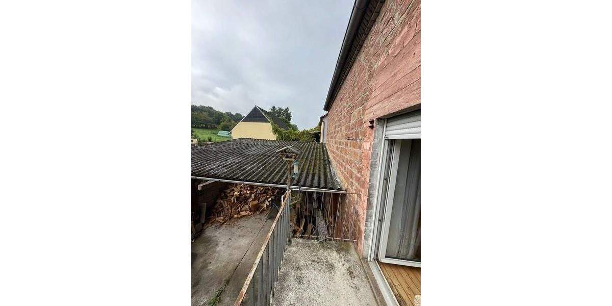 Einfamilienhaus Kaiserslautern Morlautern - 7 Zimmer, 180 m&sup2;, 349.000&euro; | Angebot:25775819