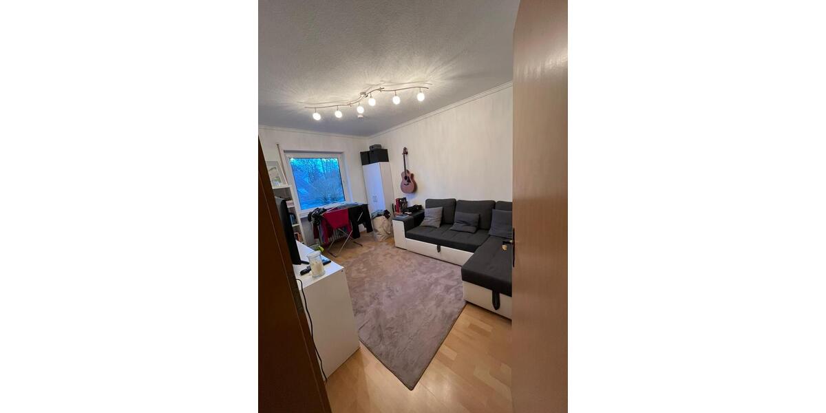 Etagenwohnung Kaiserslautern Engelshof - 3 Zimmer, 75 m&sup2;, 730&euro; | Angebot:26236224
