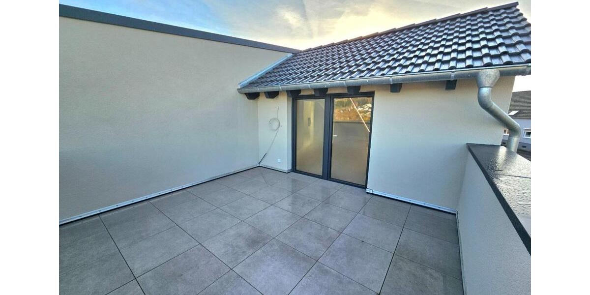 Dachgeschoßwohnung Bruchmühlbach-Miesau Miesau - 2 Zimmer, 64 m&sup2;, 205.000&euro; | Angebot:25755064