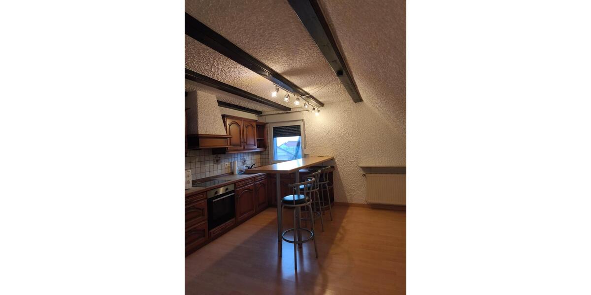 Mehrfamilienhaus, Wohnhaus Höheinöd - 6 Zimmer, 193 m&sup2;, 199.000&euro; | Angebot:26884033