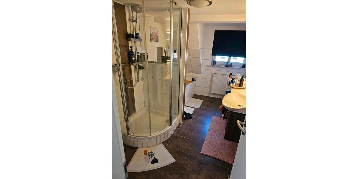 Etagenwohnung Kusel - 5 Zimmer, 120 m&sup2;, 1.050&euro; | Angebot:26300104