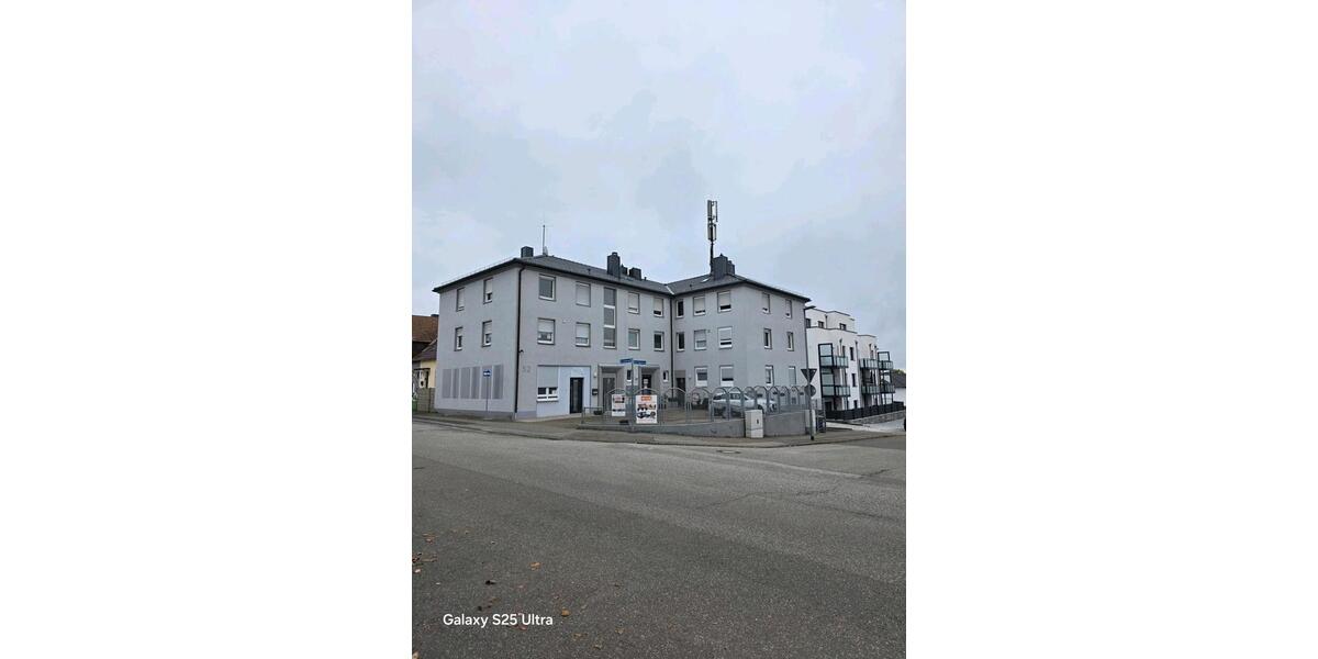 Erdgeschoßwohnung Pirmasens - 3 Zimmer, 100 m&sup2;, 1.200&euro; | Angebot:25104298