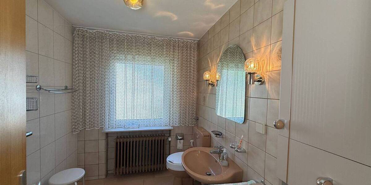 Einfamilienhaus Frankelbach - 4 Zimmer, 169 m&sup2;, 249.000&euro; | Angebot:26798267