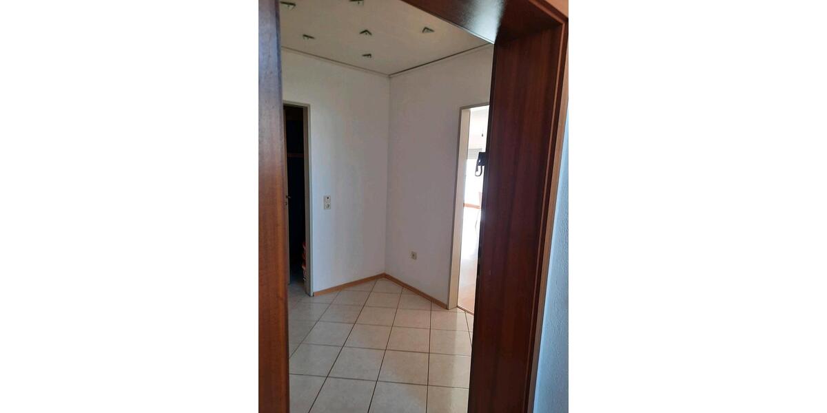 Etagenwohnung Pirmasens - 4 Zimmer, 117 m&sup2;, 800&euro; | Angebot:26626121